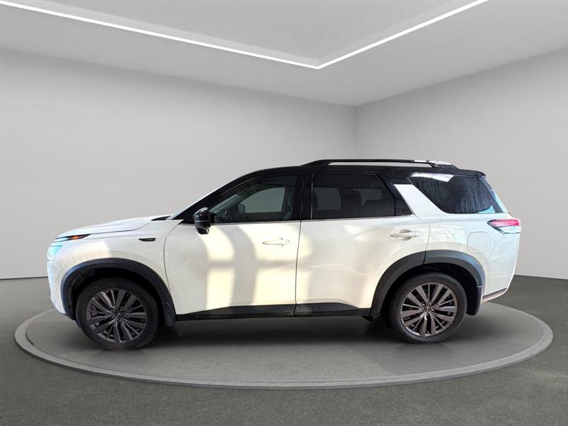 nissan Pathfinder 2022 - 3