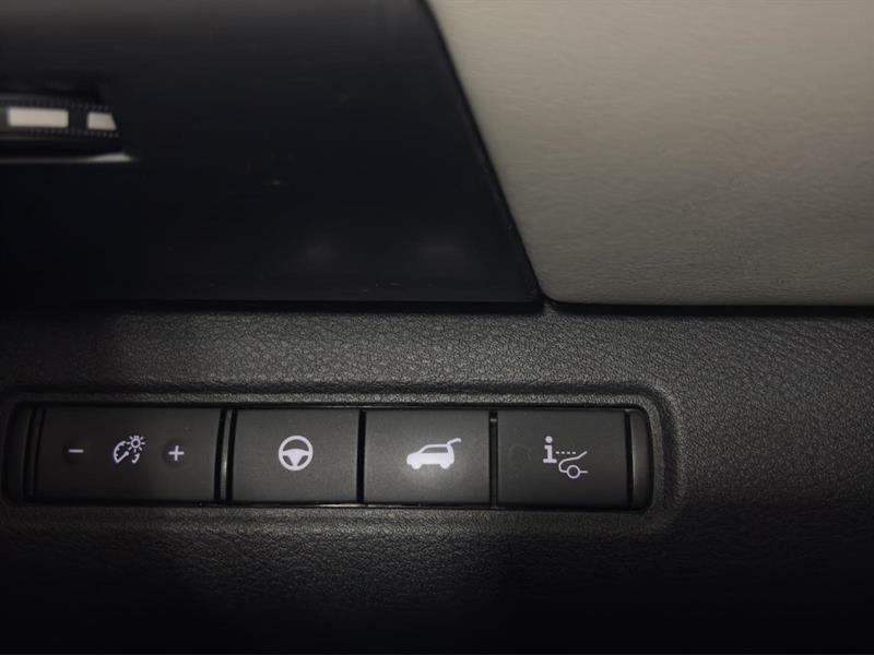 nissan Pathfinder 2022 - 13