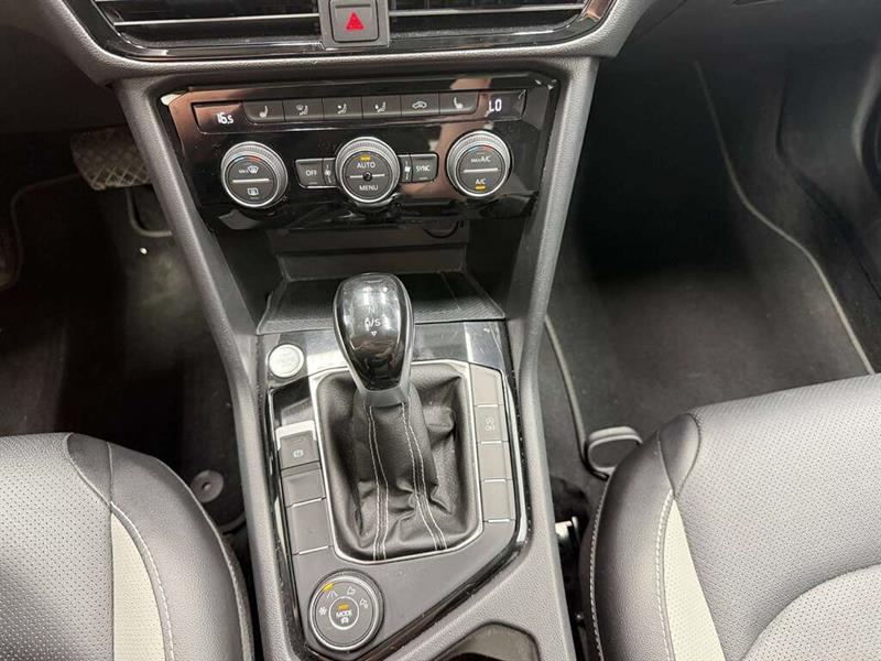volkswagen Taos 2023 - 27