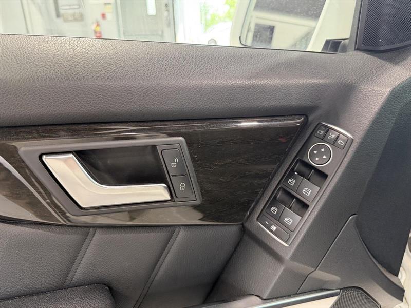 mercedes-benz GLK 2015 - 8