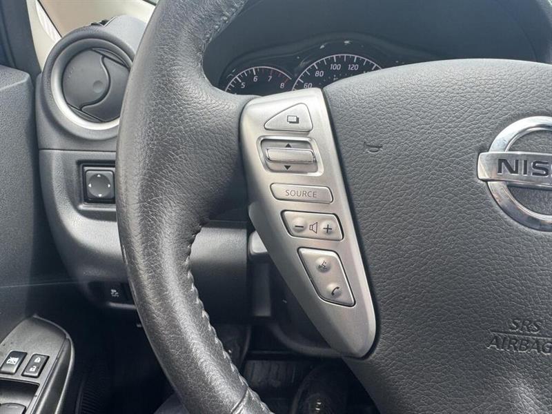 nissan Versa Note 2019 - 12