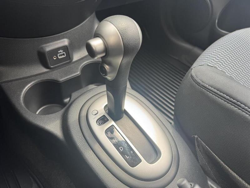 nissan Versa Note 2019 - 15