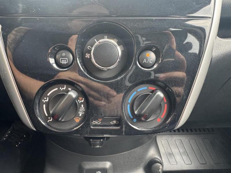 nissan Versa Note 2019 - 19