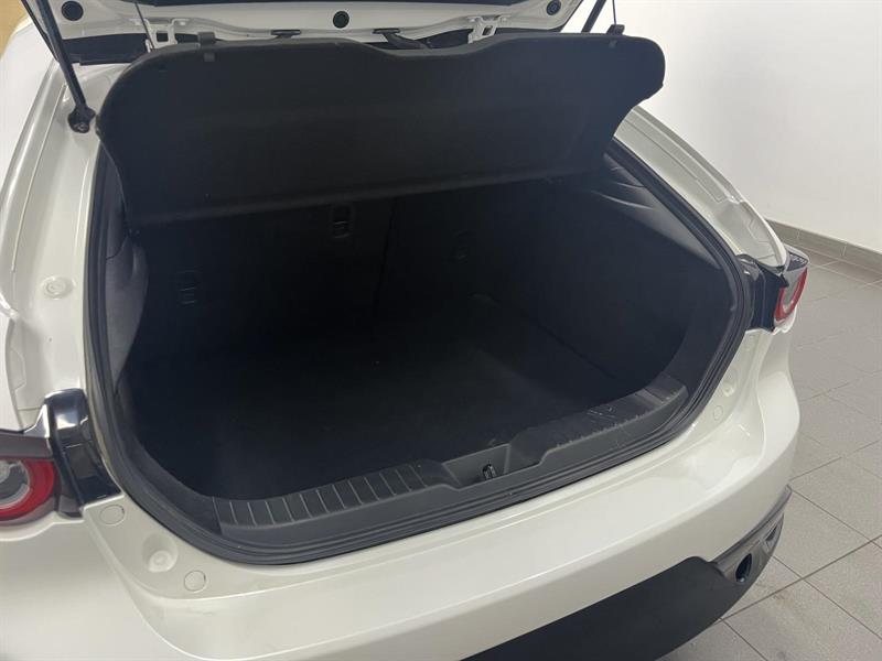 mazda Mazda3 2023 - 18