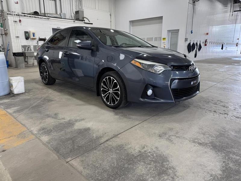 toyota Corolla 2016 - 3