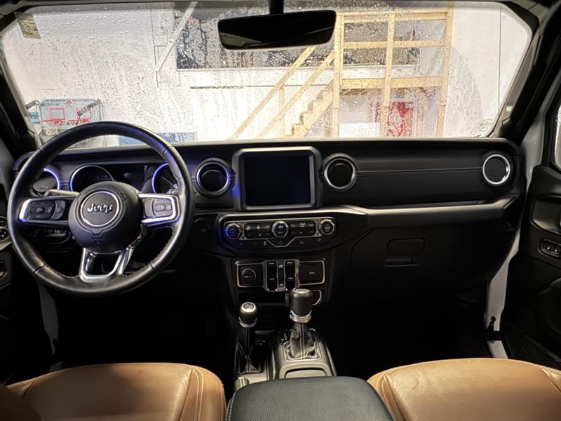 jeep Wrangler 2022 - 11