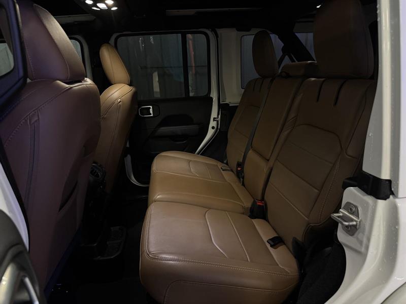jeep Wrangler 2022 - 12