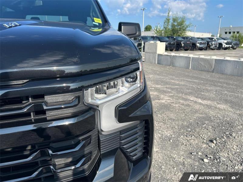 chevrolet Silverado 1500 2023 - 11