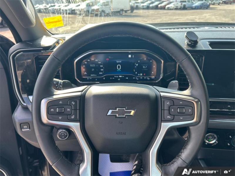 chevrolet Silverado 1500 2023 - 16