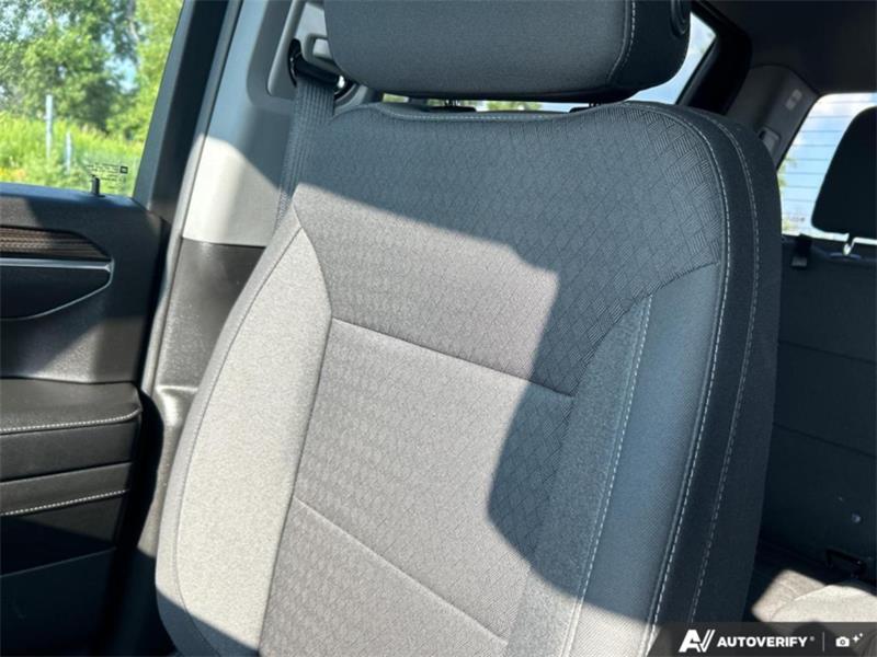 chevrolet Silverado 1500 2023 - 22