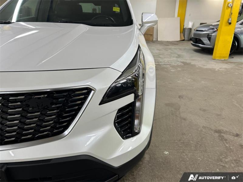 cadillac XT4 2022 - 11