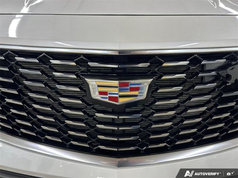 cadillac XT4 2022 - 12