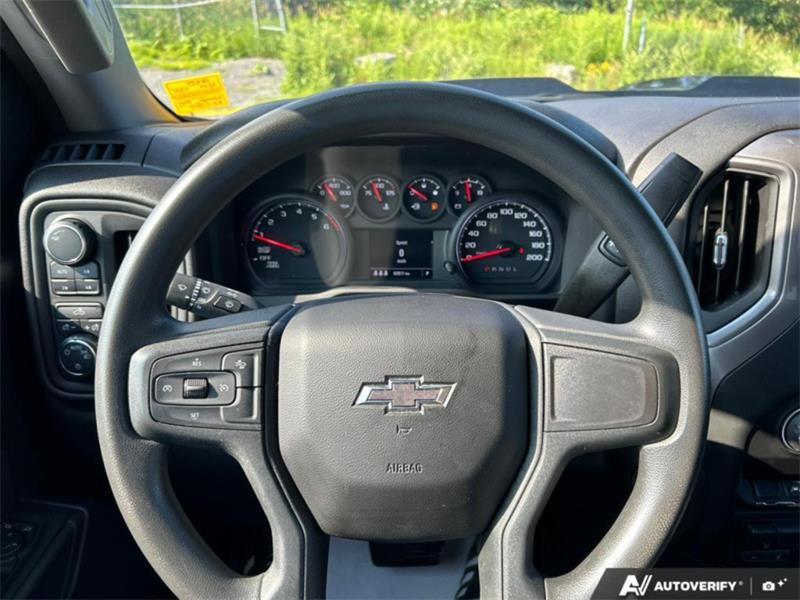 chevrolet Silverado 1500 2024 - 17