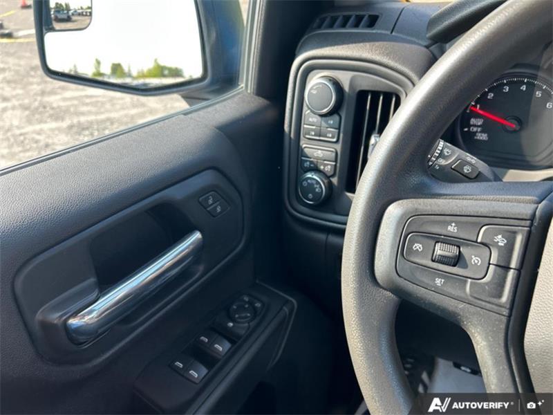 chevrolet Silverado 1500 2024 - 20