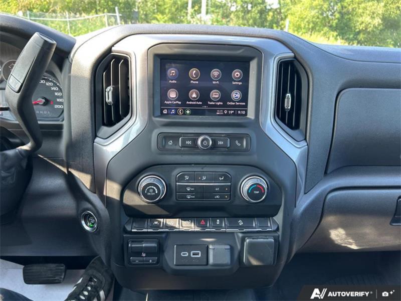 chevrolet Silverado 1500 2024 - 22