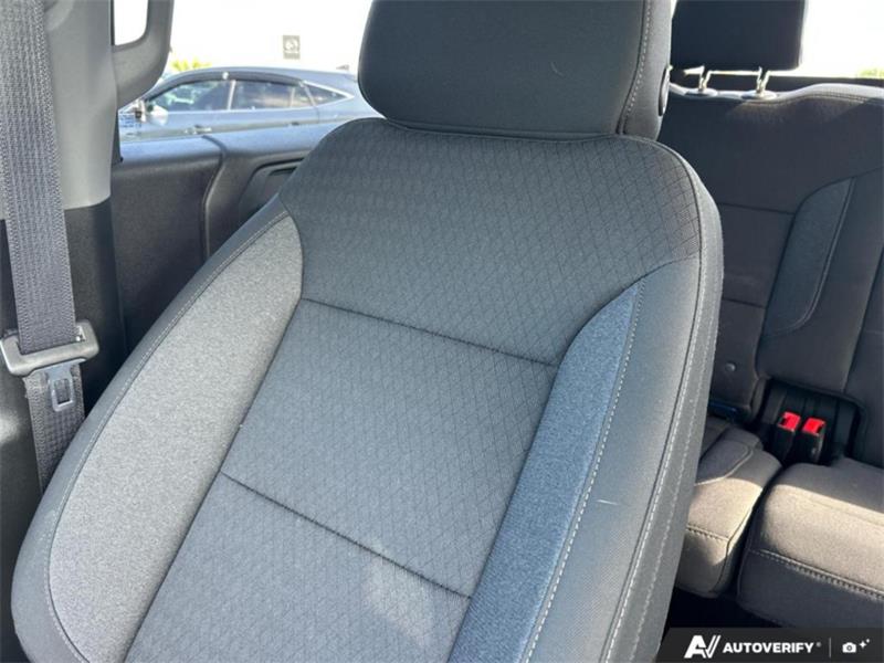 chevrolet Silverado 1500 2024 - 23