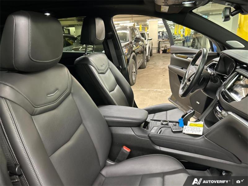 cadillac XT5 2024 - 25