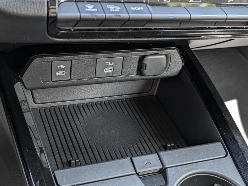 toyota Prius Prime 2024 - 13