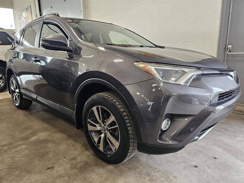 toyota RAV4 2017