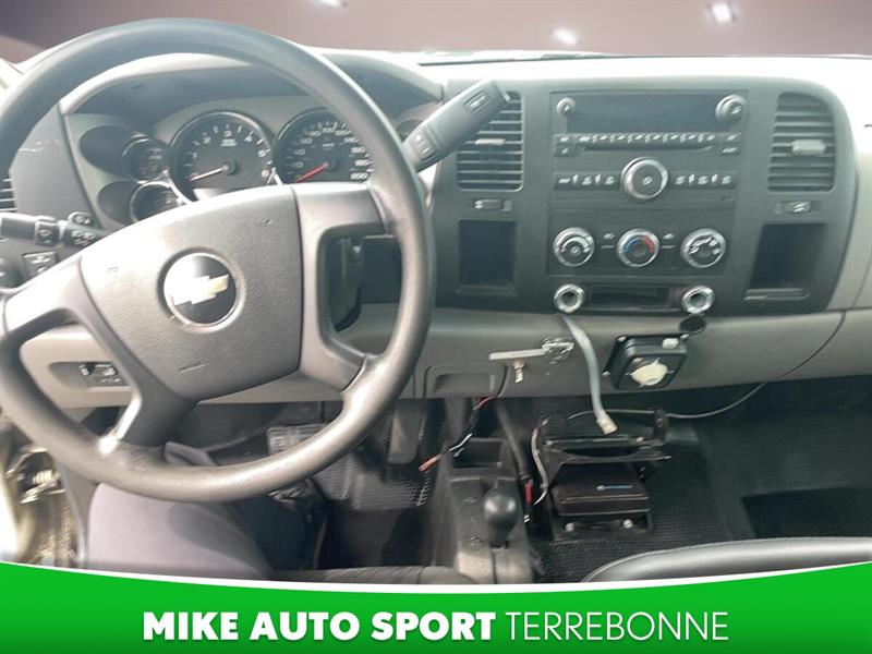 chevrolet Silverado 3500HD 2010 - 7