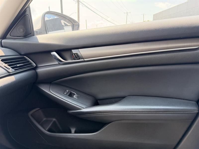 honda Berline Accord 2018 - 32