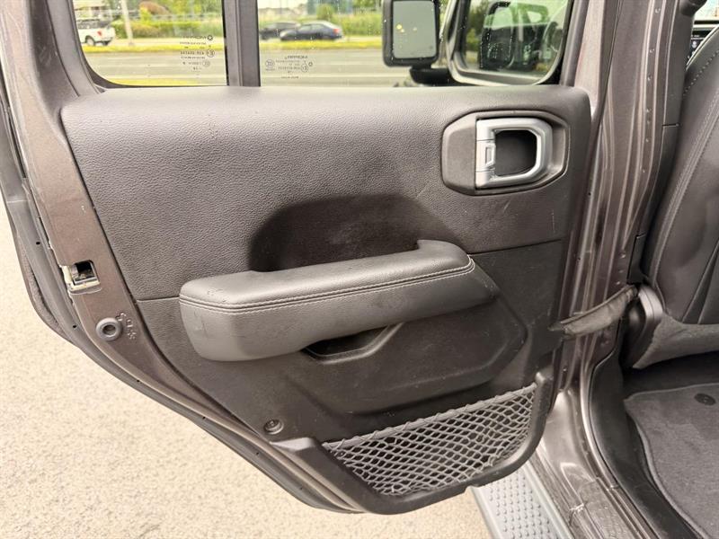 jeep Wrangler 2019 - 39