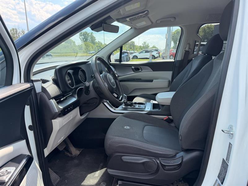 kia Carnival 2024 - 11