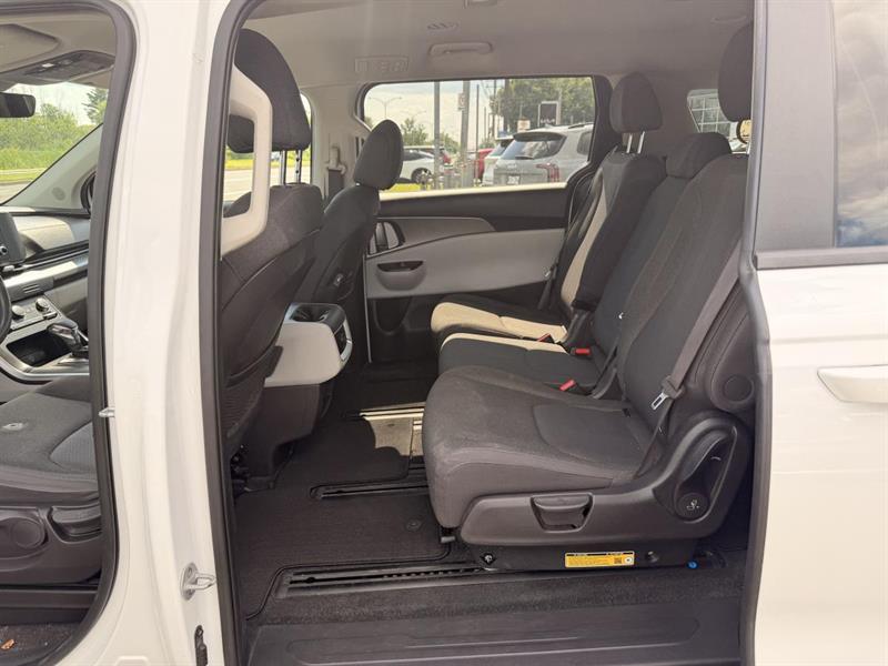 kia Carnival 2024 - 36