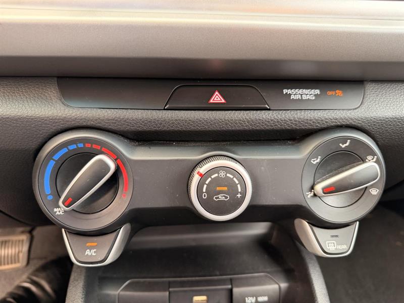 kia Rio5 2021 - 23