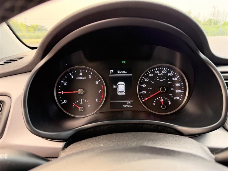 kia Rio5 2021 - 25