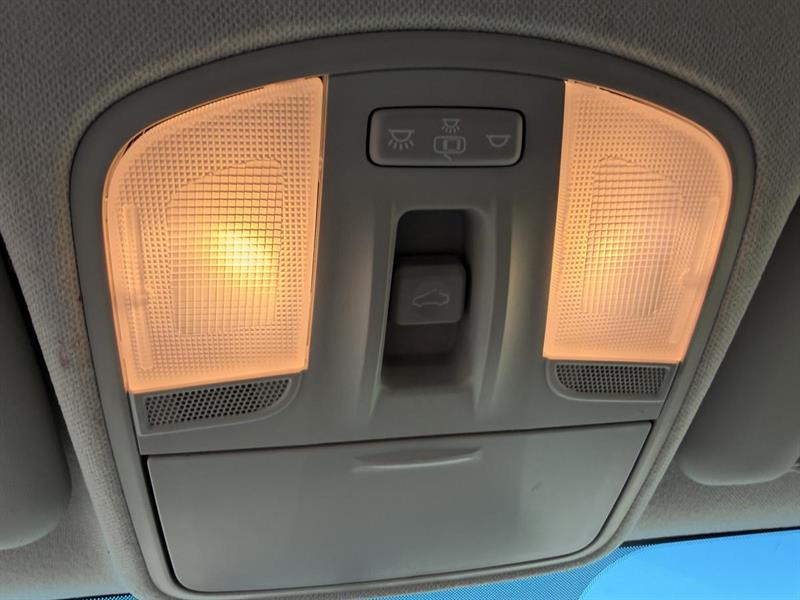 kia Rio5 2021 - 31