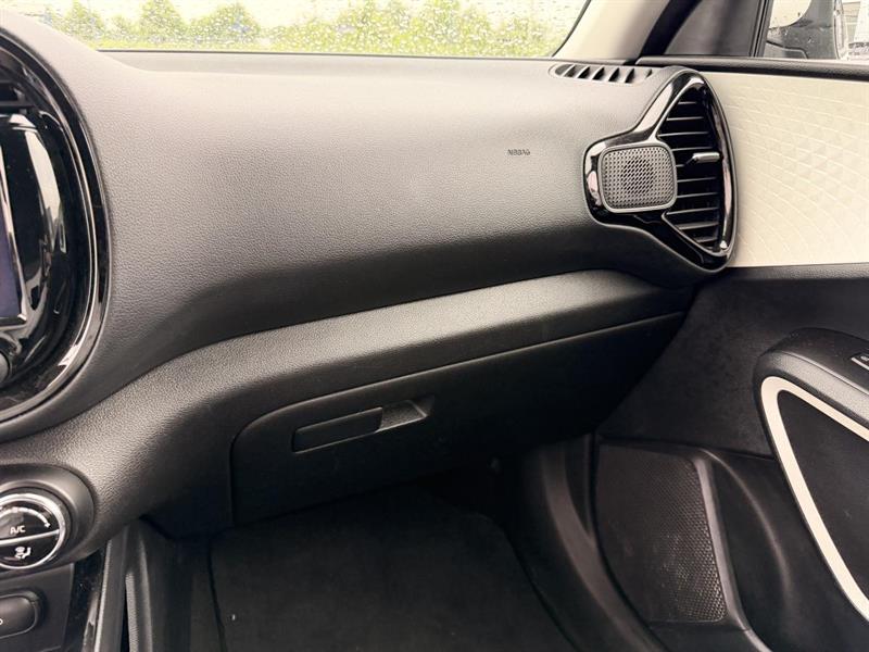 kia Soul EV 2022 - 28