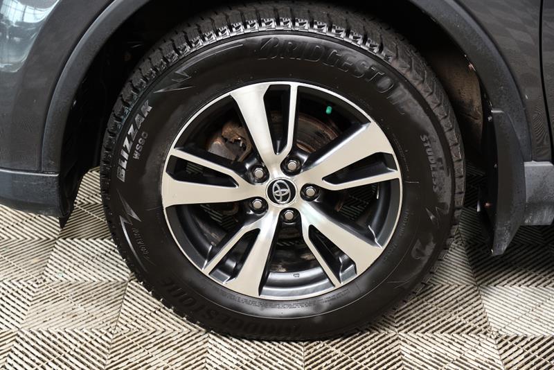 toyota RAV4 2018 - 10