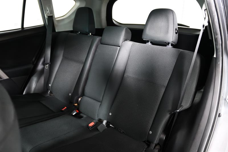 toyota RAV4 2018 - 15