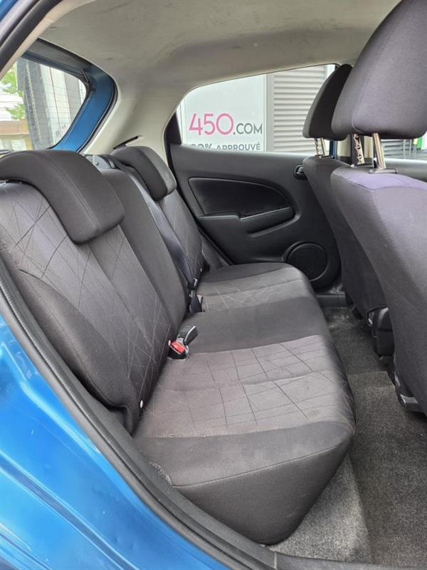 mazda Mazda2 2012 - 11