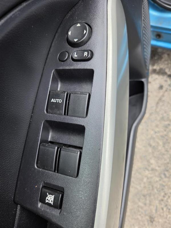 mazda Mazda2 2012 - 16