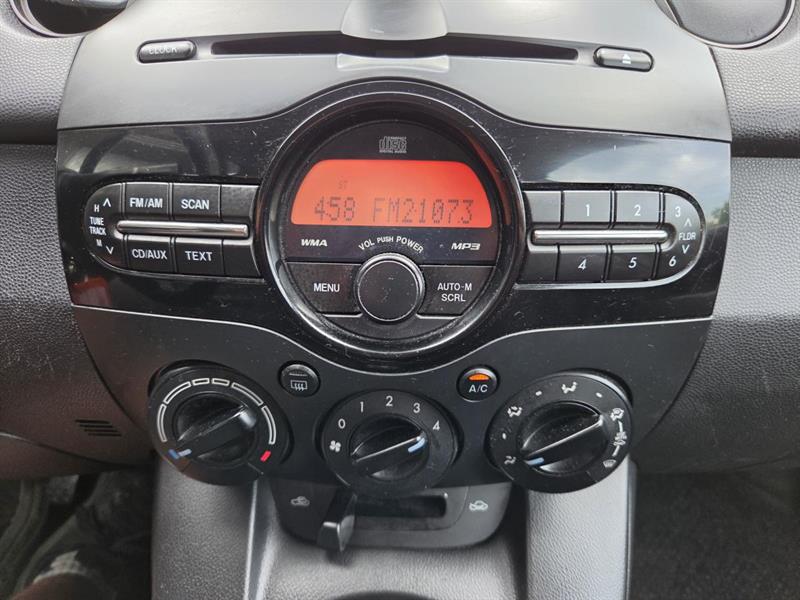mazda Mazda2 2012 - 18