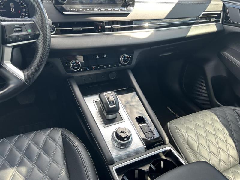 mitsubishi Outlander 2024 - 25
