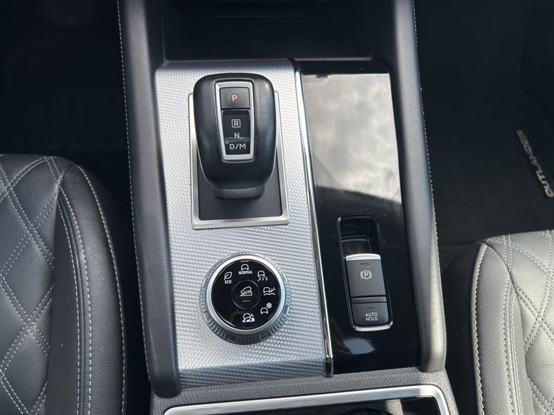 mitsubishi Outlander 2024 - 26