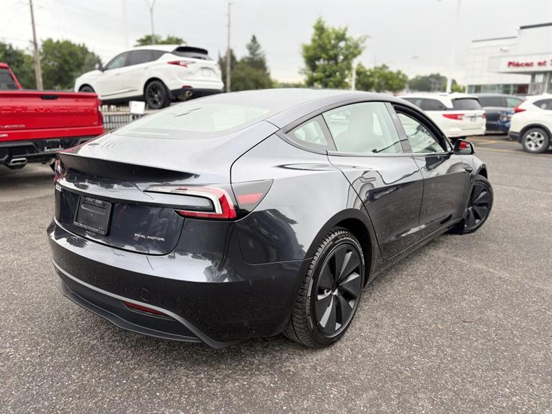 tesla Model 3 2024 - 5