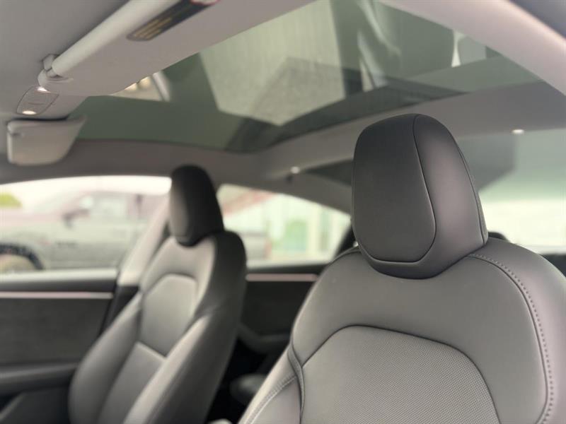 tesla Model 3 2024 - 13