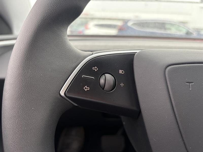 tesla Model 3 2024 - 17