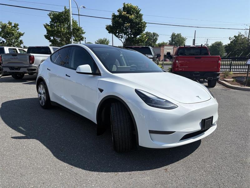 tesla Model Y 2023 - 4