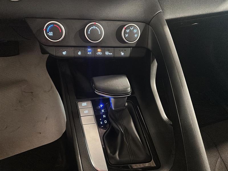 hyundai Elantra 2022 - 12
