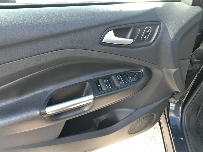 ford Escape 2017 - 11