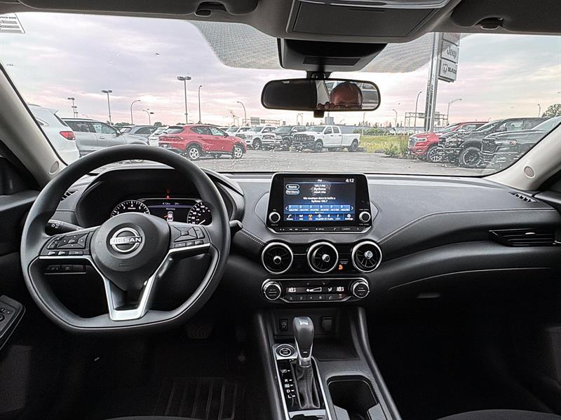 nissan Sentra 2024 - 9