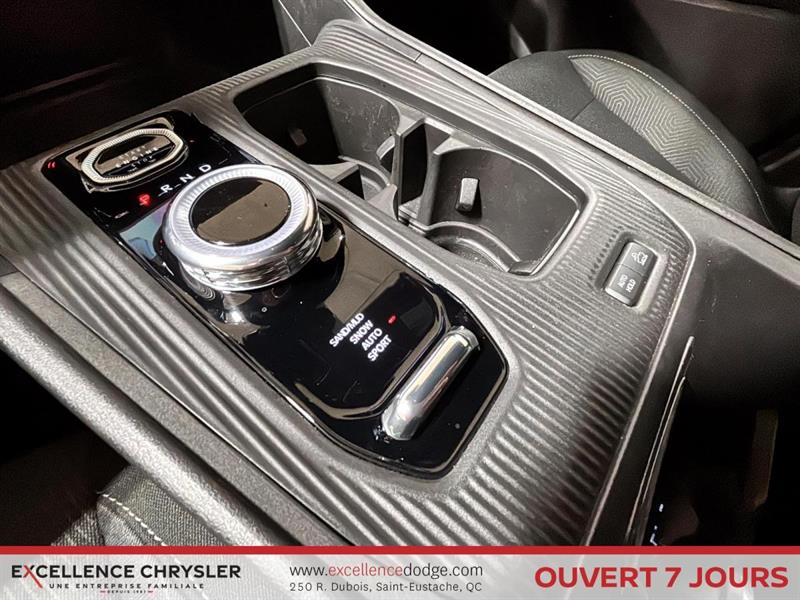 jeep Cherokee 2026 - 18