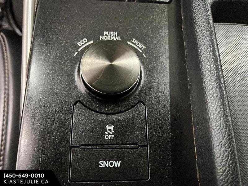 lexus IS 250 2015 - 18