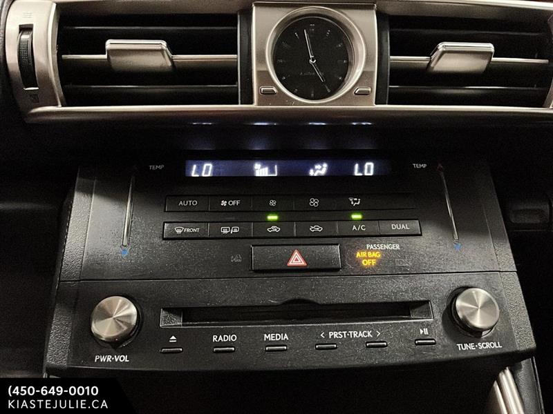 lexus IS 250 2015 - 19