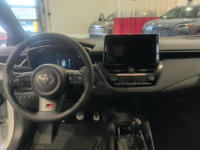 toyota GR Corolla 2026 - 15